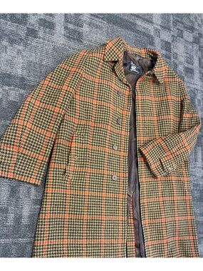 Burberry Plaid size 42 XL unisex (Men’s) good vintage cond 3/4 wool Trench Coat